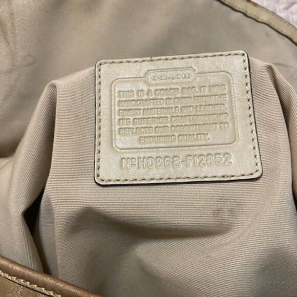 Coach Gold Studded Lurex Signature Flap Duffie bag #12852 - Picture 5 of 10